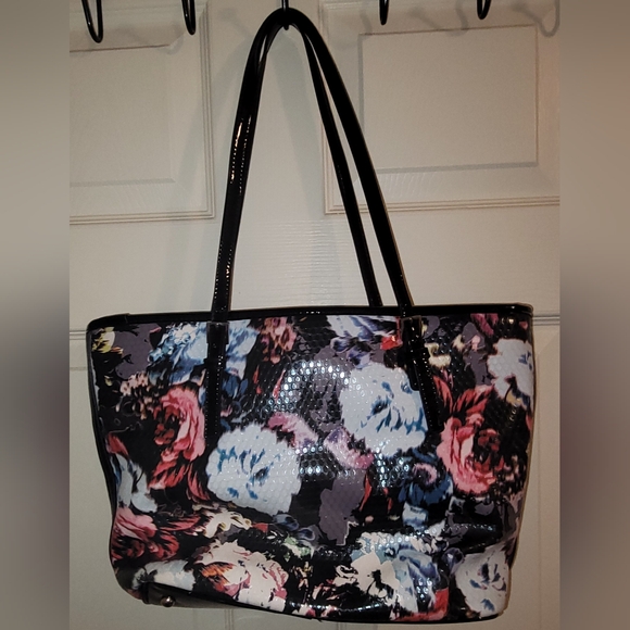 Nine West Floral Tote - Picture 2 of 5